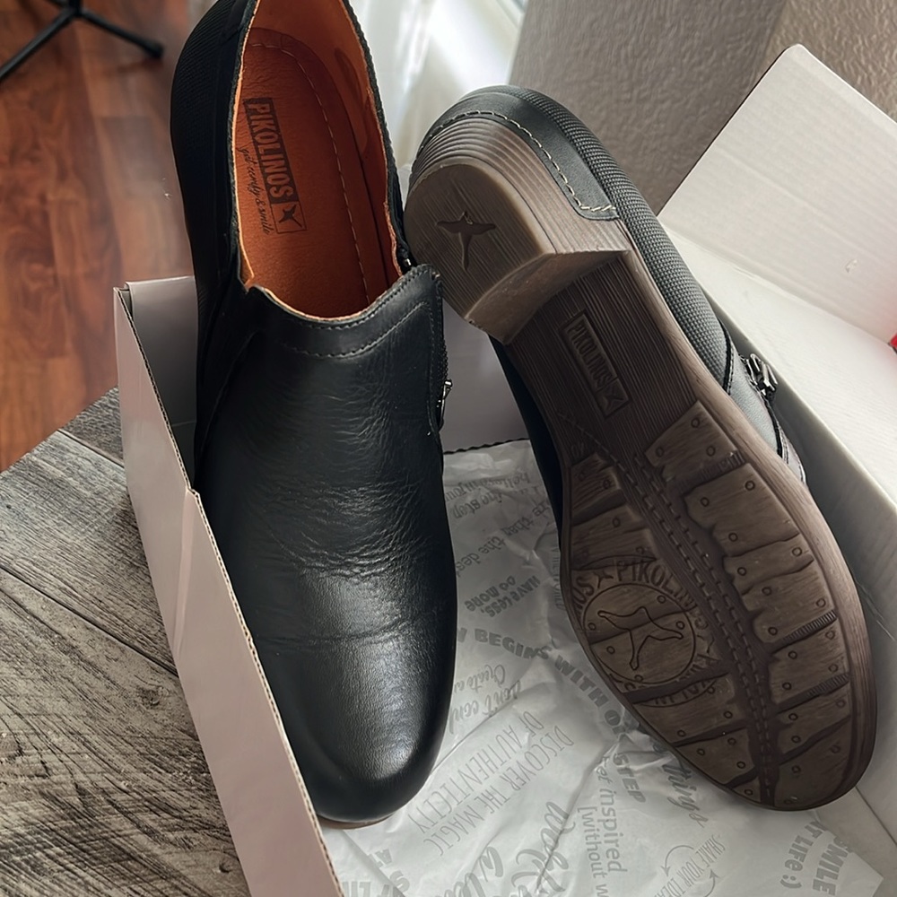 Pikolinos size 40 color black use a few times really good condition - Picture 3 of 4